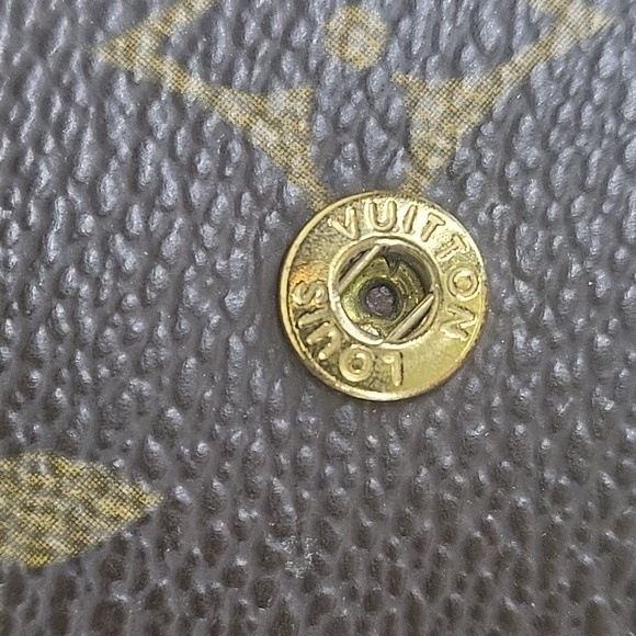 Louis Vuitton Monogram PM Agenda includes filler paper - Picture 12 of 16